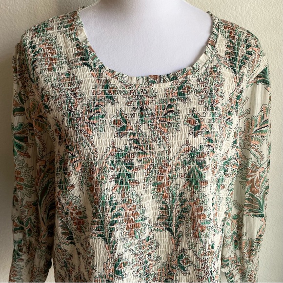 SOLD Veronica Beard Kali Printed Smocked Top in Stone Multi 18 - Picture 4 of 7